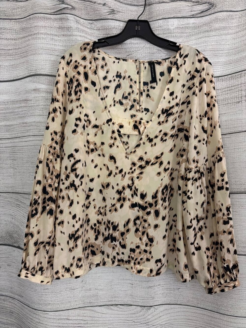 Knot Sisters Leopard Print Long Sleeve Blouse Size L